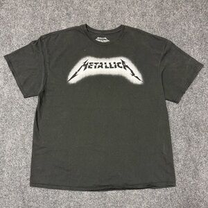Metallica Black Band Tee XXL Graphic Shirt Rock Band T Shirt